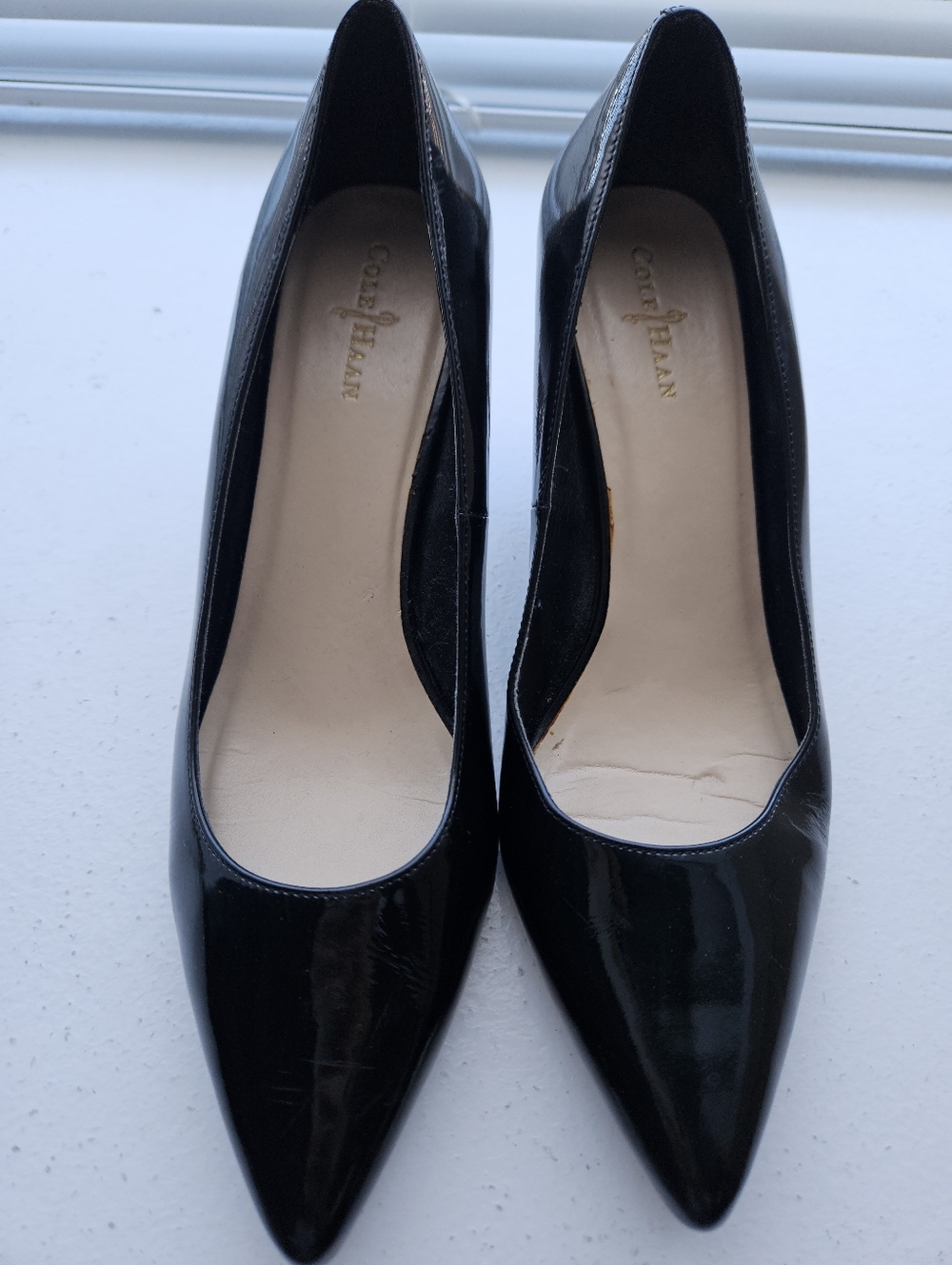 Cole Haan Black Patent Pointed-Toe Pumps Size 7.5